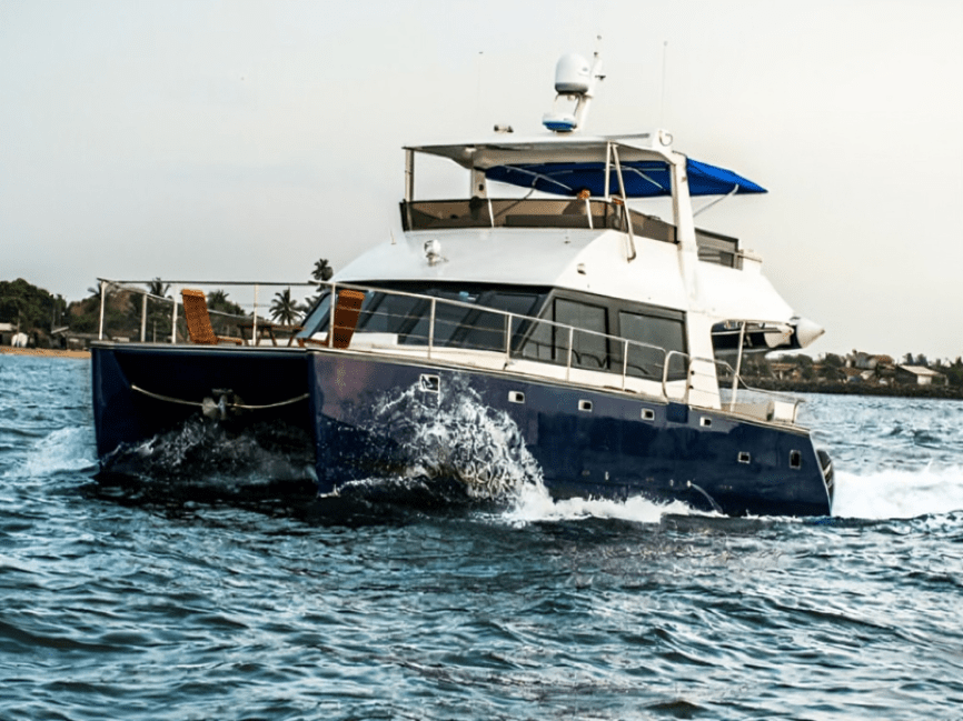 Upscale yacht rental for special occasions in Goa