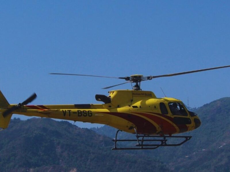 Luxury travel India: Helicopter tour over snow-capped peaks in Gulmarg