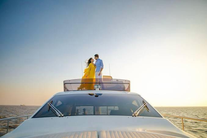 yacht ride in Mumbai – unique proposal ideas in Mumbai