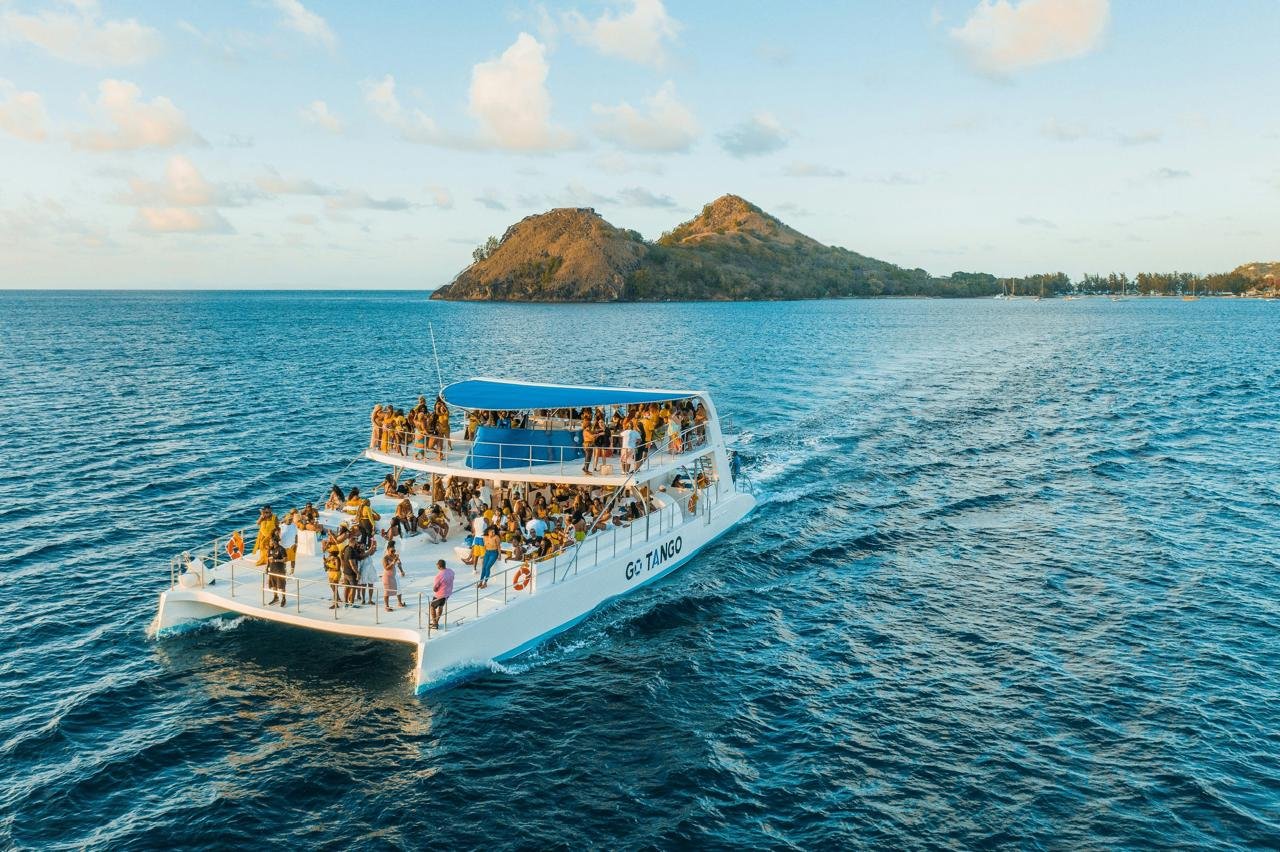 Yacht Ride in Goa - Skysail India