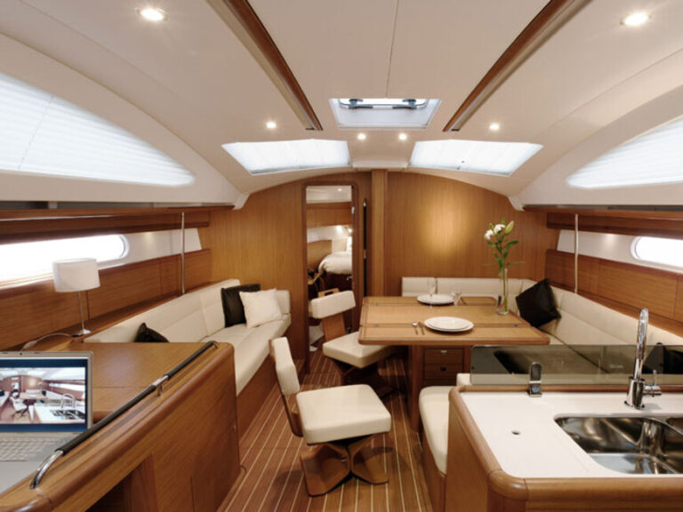 Center table of Jeanneau 45 yacht in Mumbai.