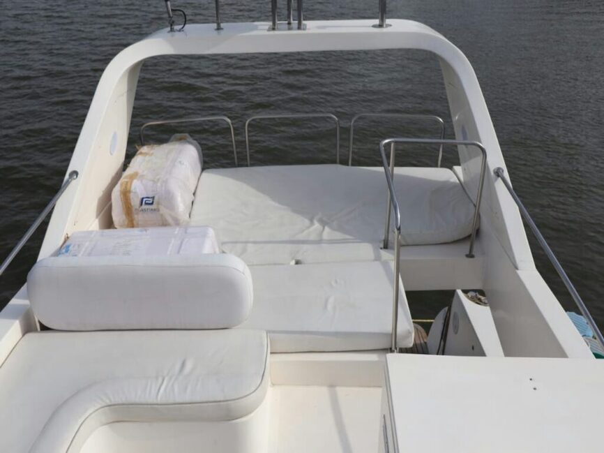 Ambassador-47-Yacht-Charter