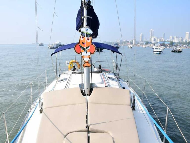 Hire-a-nemo-yacht-in-mumbai