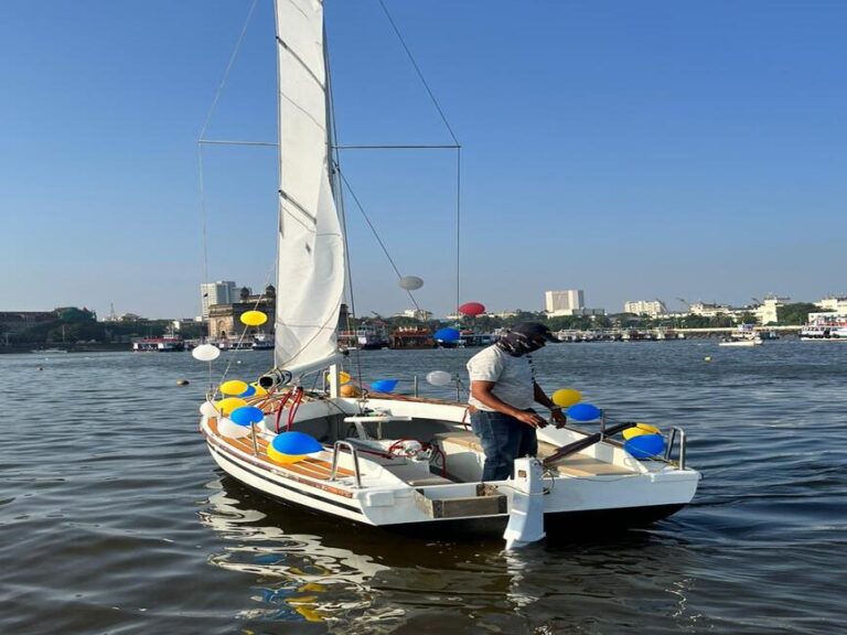 Mumbai-yacht-blind-date