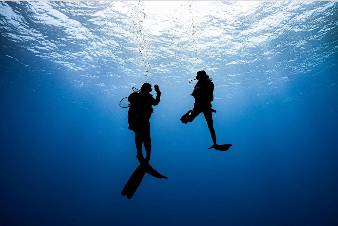 andaman-nicobar-yacht-relax-after-scuba-dive