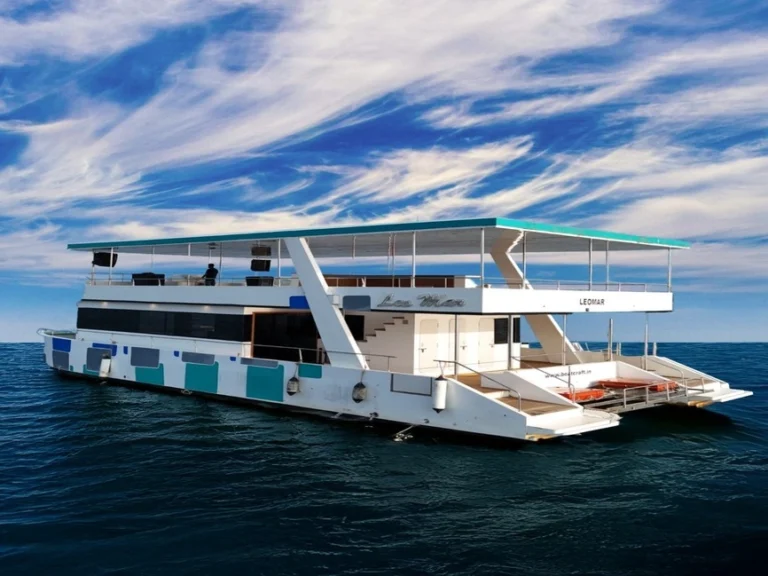 Leomar-Party-Catamaran-Goa