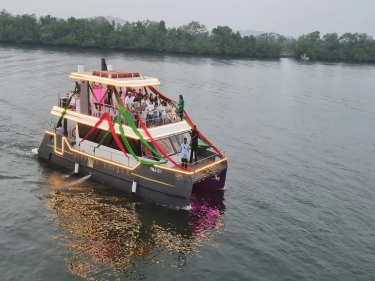 Luxury-Catamaran-Goa