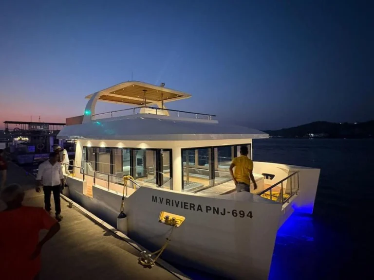 Riviera-Catamaran-Goa