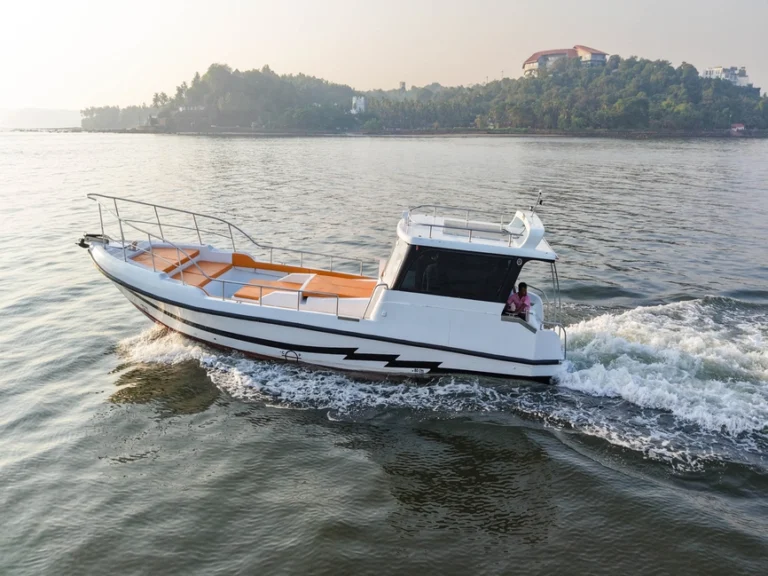 Sea Horse Yacht Goa